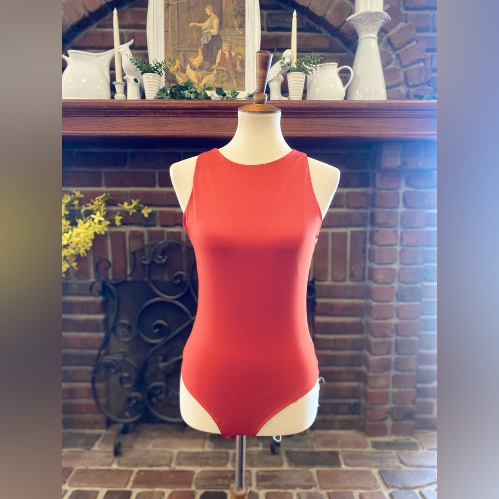 NWT Shop Wanna B Red Rock Smooth Bodysuit